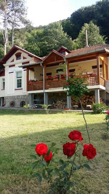 Фото номера Cемейный номер с собственной ванной комнатой Гостевой дом Casa Laura г. Качулата 7